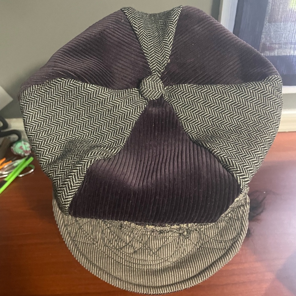 Newsboy cap